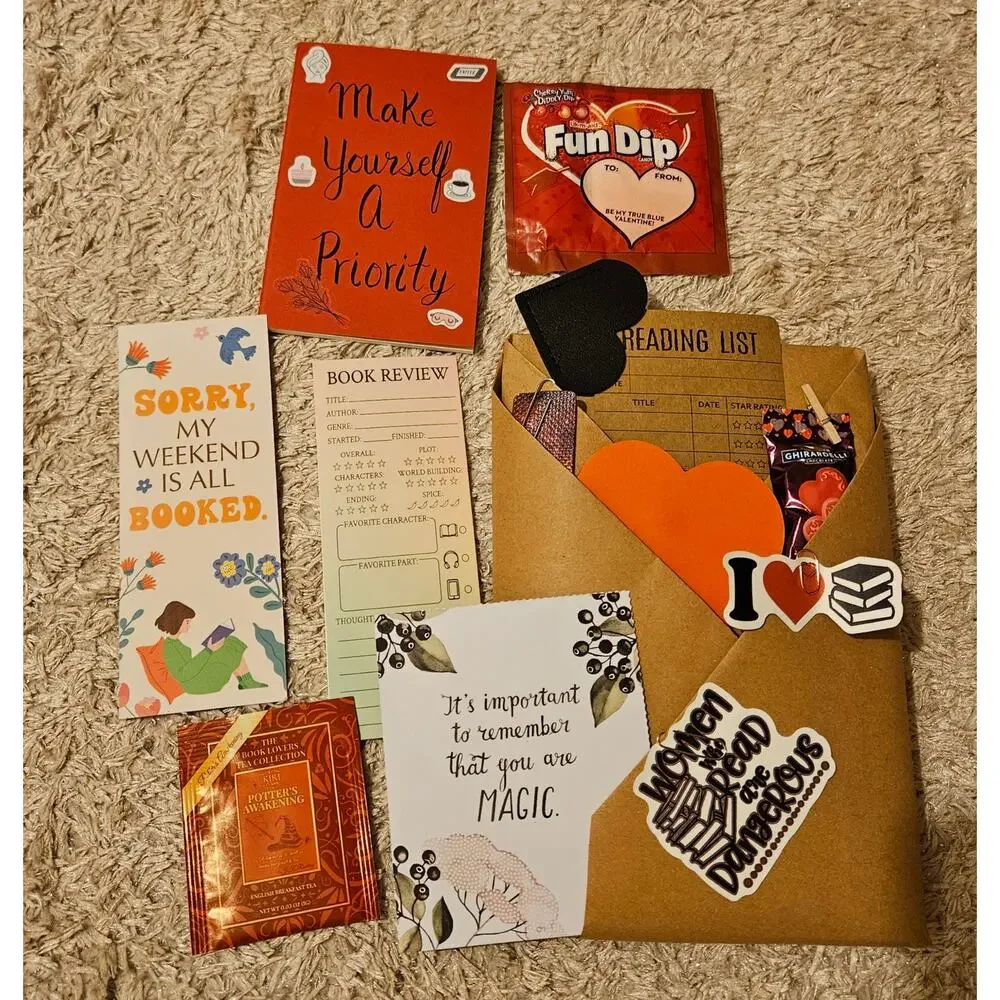 Blind Date With A Book/ Bookish Bundle #16: Dark Romance/Suspense